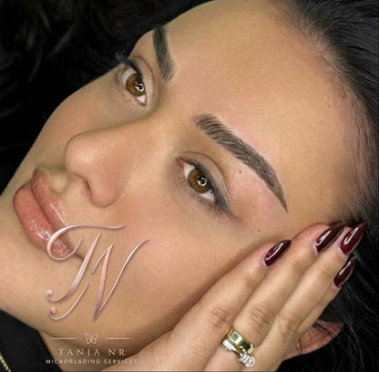 Eyebrow Microblading